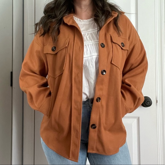 Collared Shacket - Picture 4 of 6